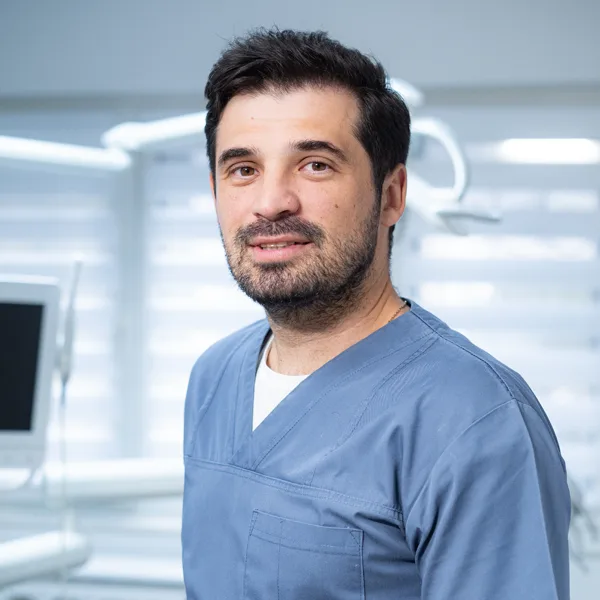 Dr. Mihail Tonciu